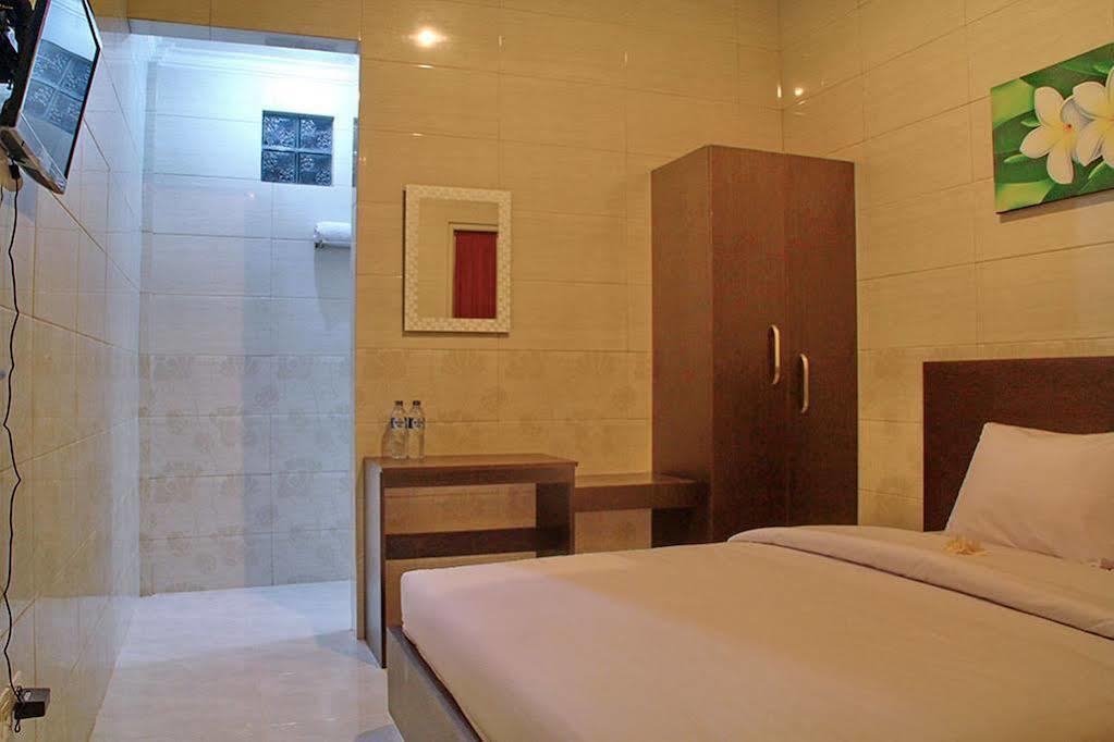 Angkul Angkul Beach Inn Kuta By Kamara Ngoại thất bức ảnh
